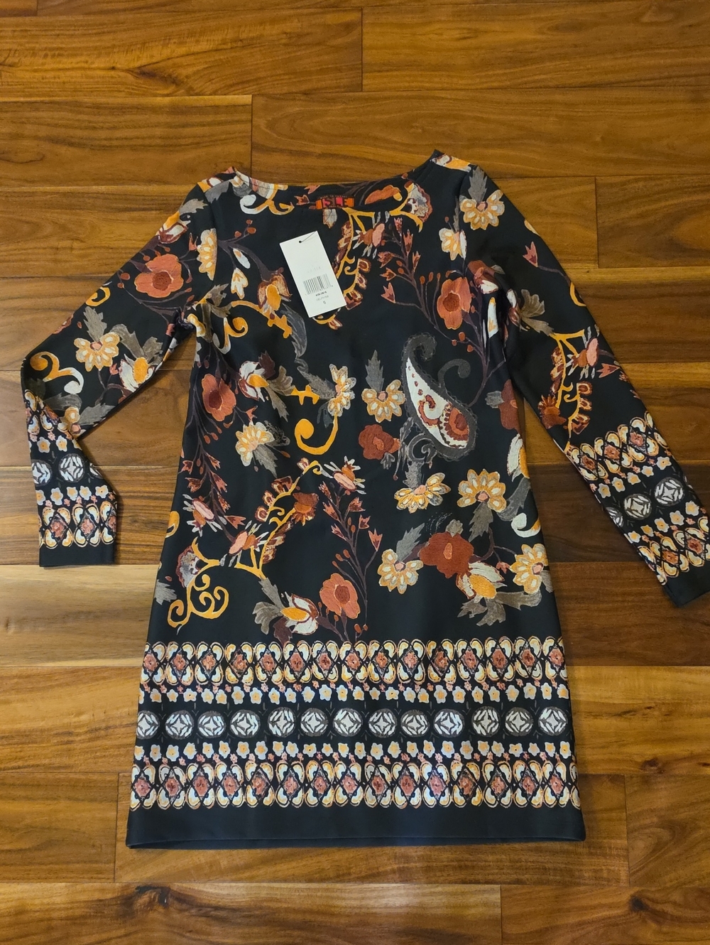 Black Floral Paisley Long-Sleeve Shift Dress